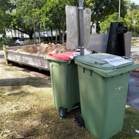 Sandbag-drop-off-site.jpg