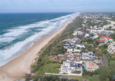 Drone image of Sunshine Beach, extending south