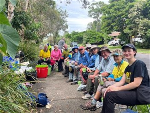 Girraween volunteers